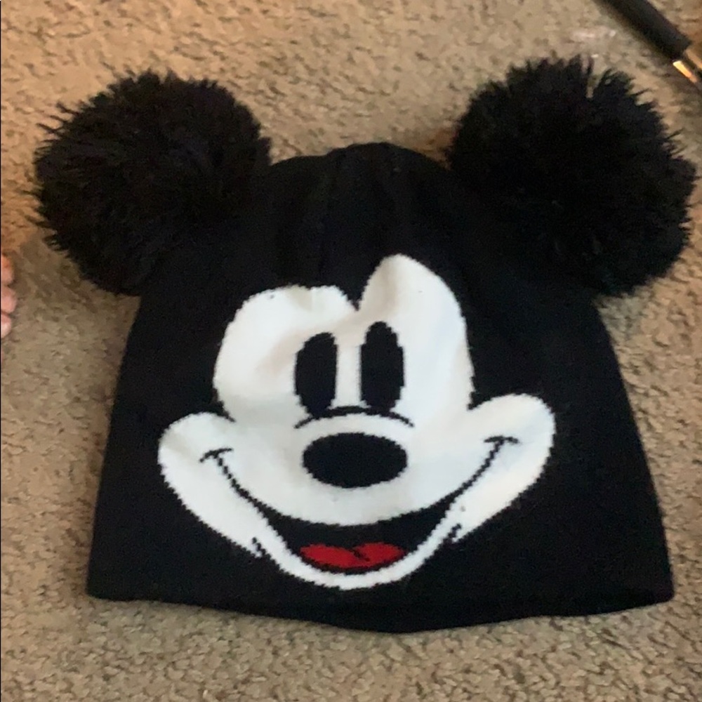 Mickeymouse beanie